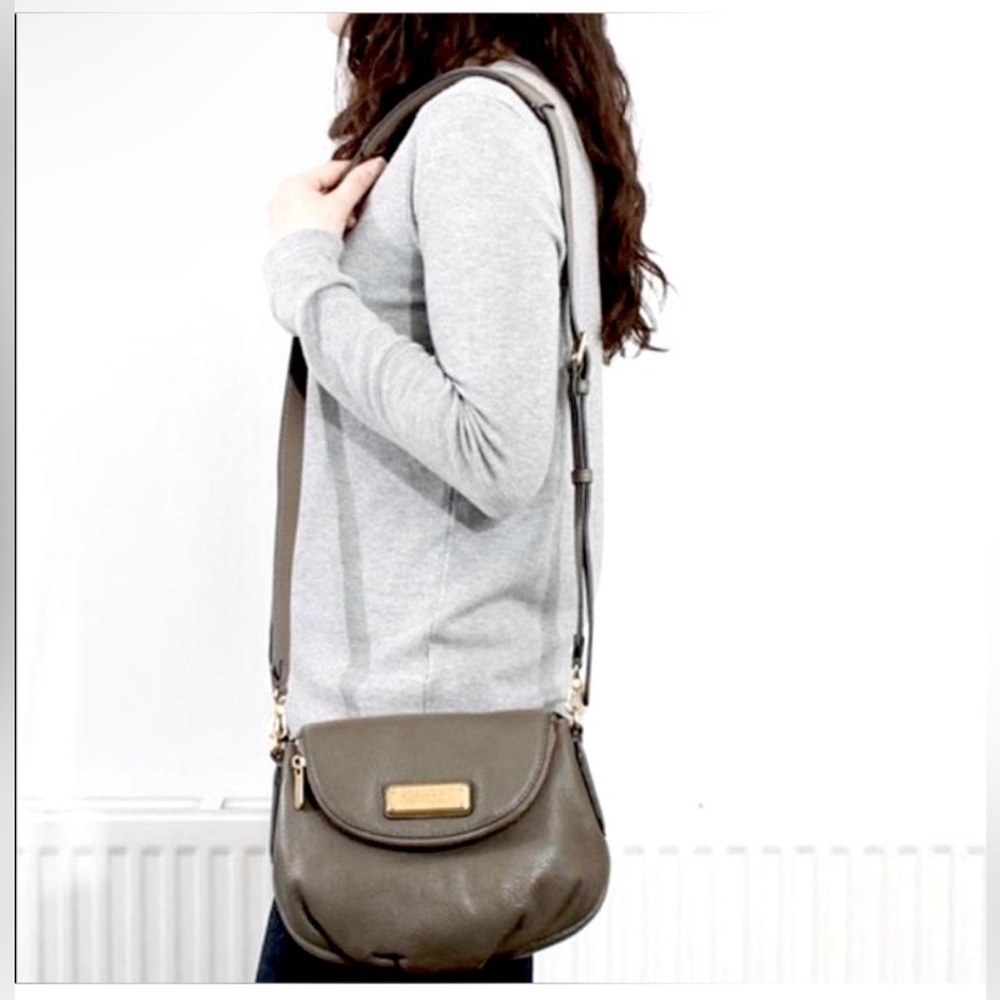 Marc Jacobs Natasha Crossbody Pebbled Leather